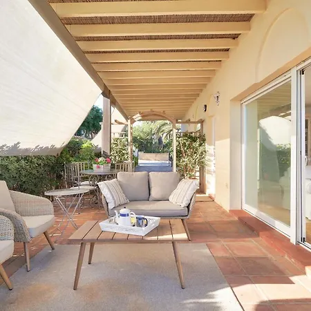 Apartment Front Elviria *