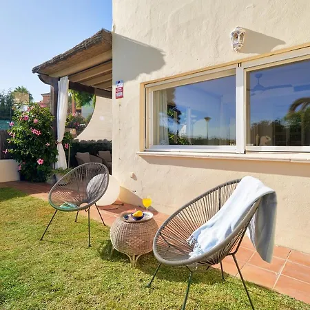 Front Elviria