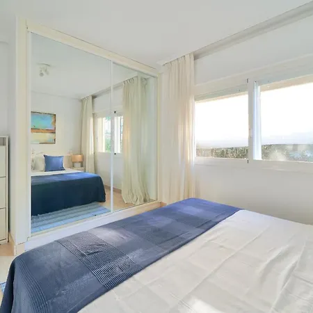 Front Elviria *